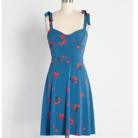 Modcloth Dresses & Skirts - ModCloth Cherry Vintage Dress